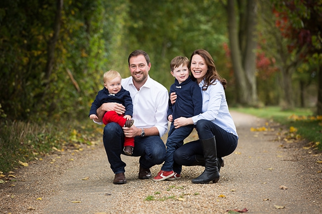 The Healds Outdoor Family Portrait Shoot on the Farm with Alison McKenny Photography